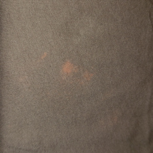 This is what I recived a worn out bleached as shir - Picture 2 of 3